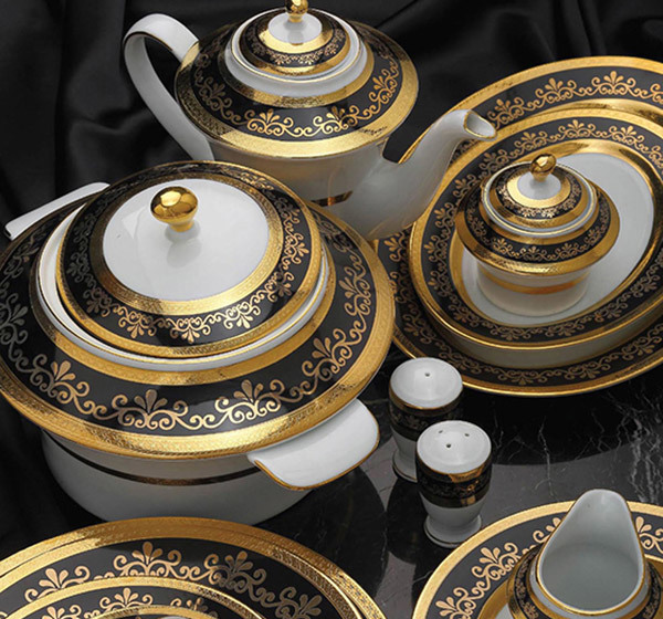 Exclusive Dinner Set